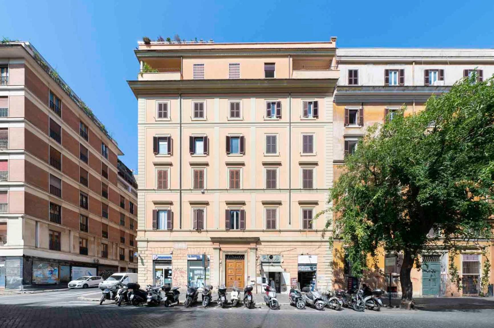 Celeste Suites Vittorio Emanuele Rome Exterior photo